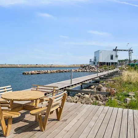 Sverkel - 100m From The Sea By Interhome Apartment