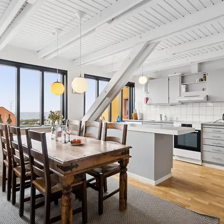 Sverkel - 100m From The Sea By Interhome Daire