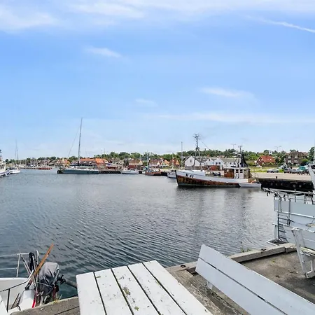 Daire Sverkel - 100m From The Sea By Interhome *